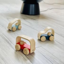 Plan Toys - Spielzeugauto Vroom Bus